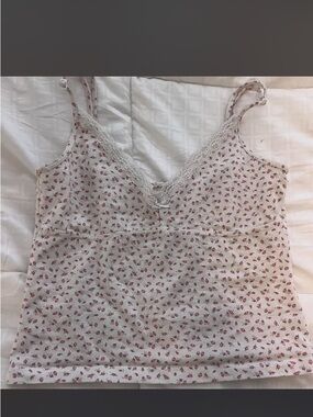 Brandy Melville White Floral Lace-Trim Cami